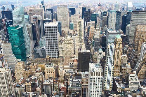 Cityscape view of Manhattan from Empire State Building 