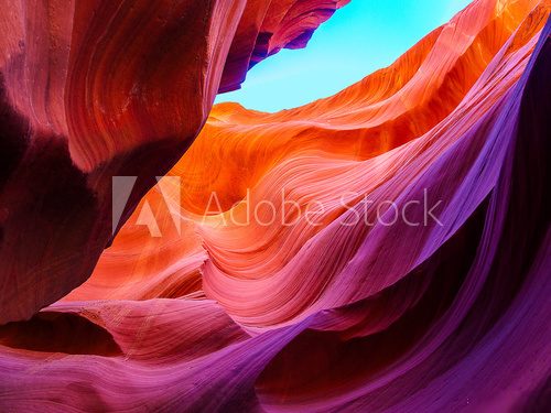 Colorful waves on the rocks