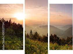 szczyt góry Fatra o zachodzie słońca - Słowacja 
 - Dreiteiliges Leinwandbild, Triptychon