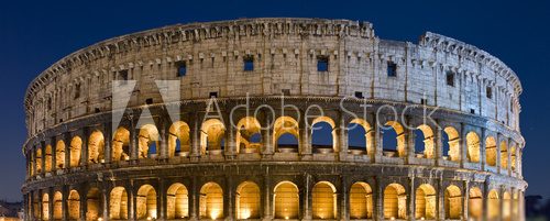 Koloseum o zmierzchu- Rzym
