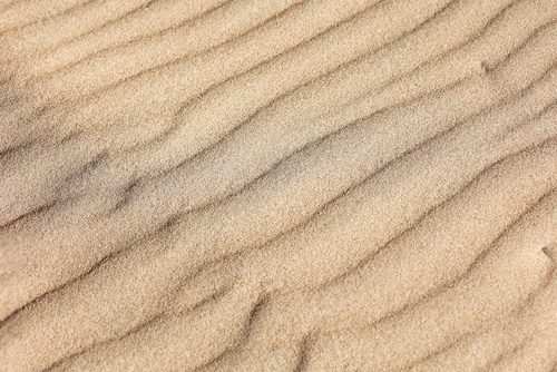 Sanfte Sandwellen für eine ruhige Raumgestaltung