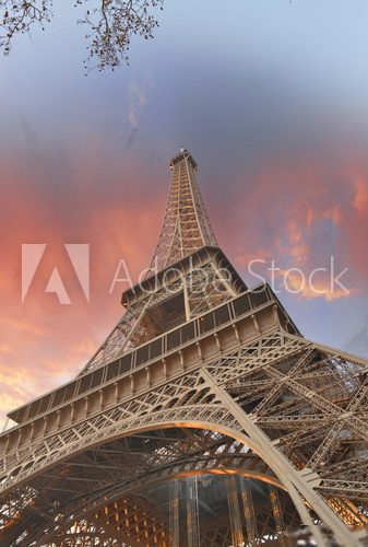 Wonderful sky colors above Eiffel Tower La Tour Eiffel in Paris