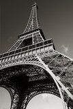 Wieża Eiffela – żelazna dama Paryża