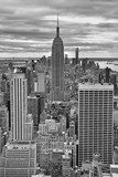 Elegante Manhattan-Skyline in Schwarzweiß