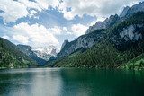 Friedvolles Panorama in klarer Bergluft