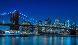 Nächtliches New York mit Leuchtkraft