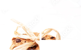 Chocolate cookies on white background. Chocolate chip cookies sh - Zweiteiliges Leinwandbild, Diptychon