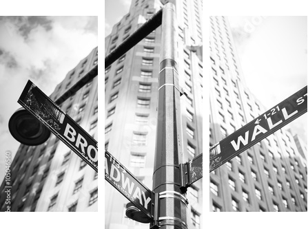 Wall Street and Broadway sign in Manhattan, New York, USA - Dreiteiliges Leinwandbild, Triptychon