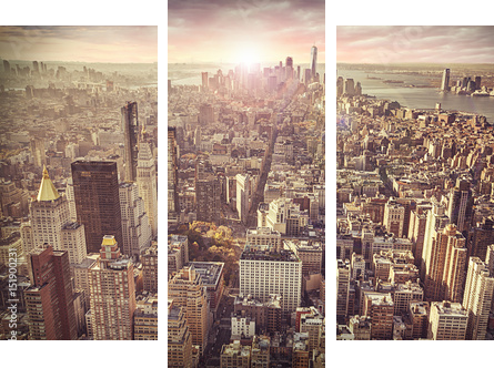 New York city skyline, sunrise in background. - Dreiteiliges Leinwandbild, Triptychon