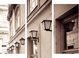 Tables and chairs in a cafe - Dreiteiliges Leinwandbild, Triptychon
