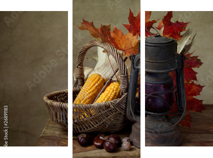 Herbstliches Stilleben mit Petroleumlampe und Mais in Weidenkorb - Dreiteiliges Leinwandbild, Triptychon