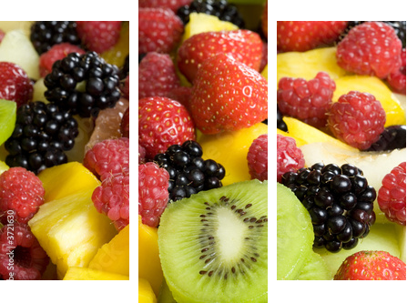 Delicious fruit salad served in a bowl - Dreiteiliges Leinwandbild, Triptychon
