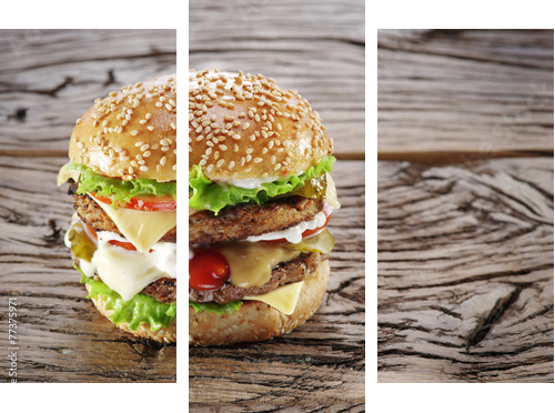 Hamburger on old wooden table.  - Dreiteiliges Leinwandbild, Triptychon