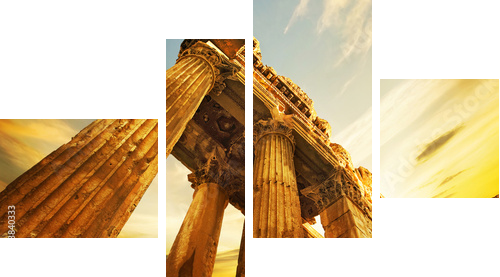 Old RuinsRoman Columns in Baalbeck, Lebanon - Vierteiliges Leinwandbild, Viertychon