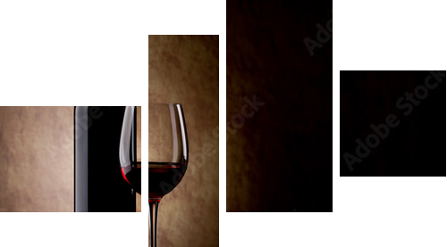 bottle with red wine and glass and grapes - Vierteiliges Leinwandbild, Viertychon