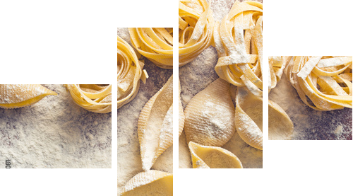 raw pasta and flour  - Vierteiliges Leinwandbild, Viertychon