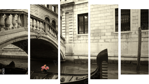 pink flowers and gondola - Fünfteiliges Leinwandbild, Pentaptychon