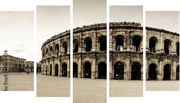 Les arÃ¨nes de NÃ®mes - Fünfteiliges Leinwandbild, Pentaptychon
