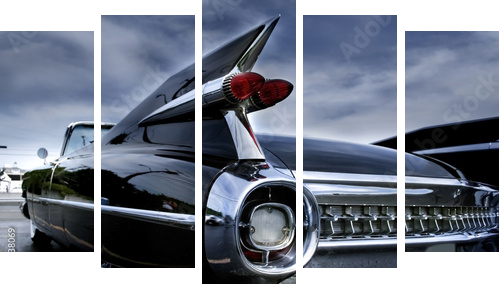 Tail Lamp Of A Classic Car - Fünfteiliges Leinwandbild, Pentaptychon