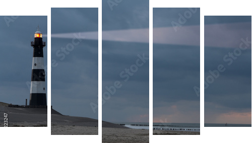 lighthouse in the dusk - Fünfteiliges Leinwandbild, Pentaptychon