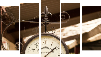 Railway clock - Fünfteiliges Leinwandbild, Pentaptychon
