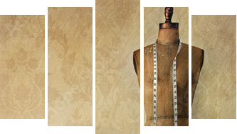 Antique dress form and chair with vintage feeling - Fünfteiliges Leinwandbild, Pentaptychon