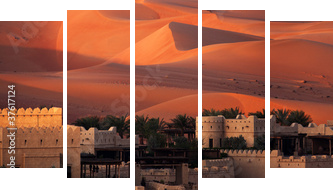Abu Dhabi Desert - Fünfteiliges Leinwandbild, Pentaptychon