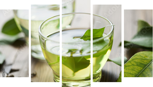 green tea  - Fünfteiliges Leinwandbild, Pentaptychon
