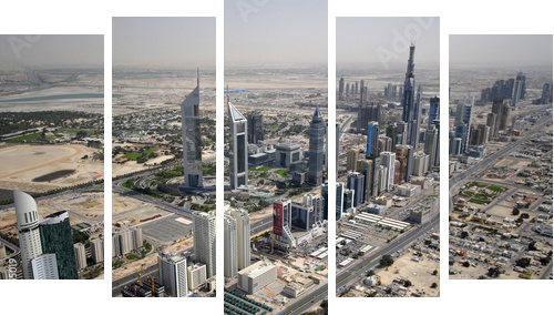 Sheikh Zayed Road In The UAE, Littered With Landmarks & Towers - Fünfteiliges Leinwandbild, Pentaptychon