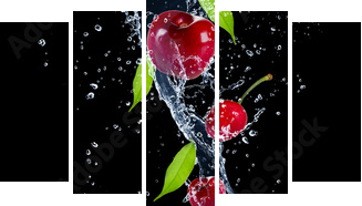 Cherries in water splash, isolated on black background - Fünfteiliges Leinwandbild, Pentaptychon