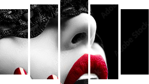 Beautiful Woman with Black Lace mask over her Eyes  - Fünfteiliges Leinwandbild, Pentaptychon