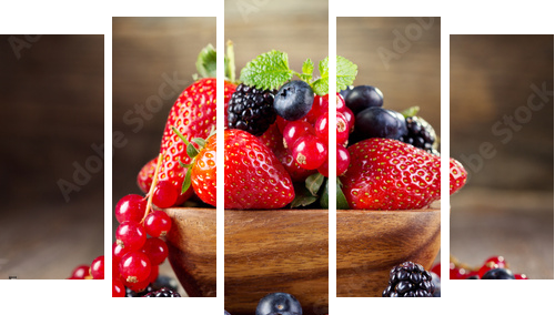fresh berries  - Fünfteiliges Leinwandbild, Pentaptychon