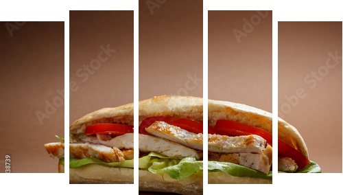 Grilled chicken sandwich  - Fünfteiliges Leinwandbild, Pentaptychon