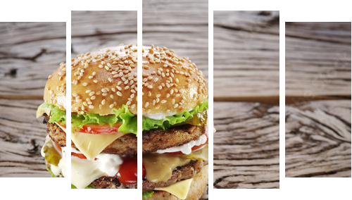 Hamburger on old wooden table.  - Fünfteiliges Leinwandbild, Pentaptychon